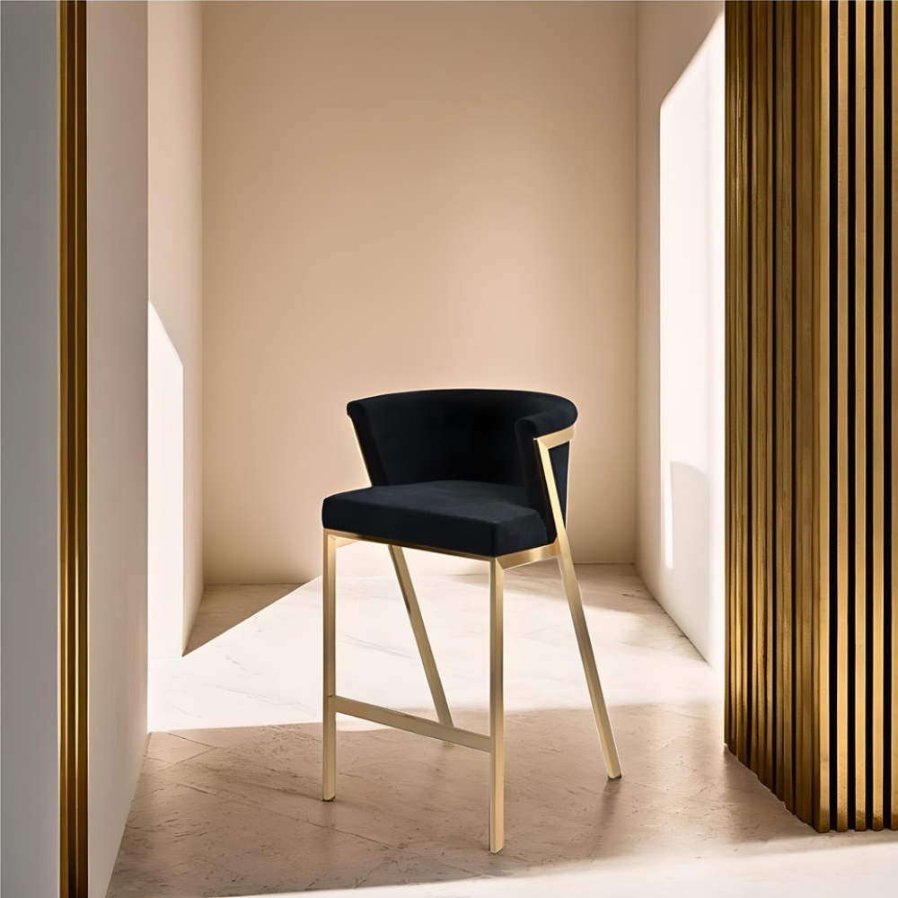 Design-Barhocker Glam Elegance – Luxus Hocker mit Metallgestell & Polsterung nach Maß